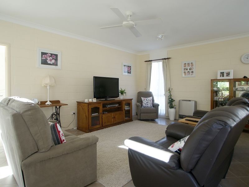 8 Eugenia Place, Maloneys Beach NSW 2536
