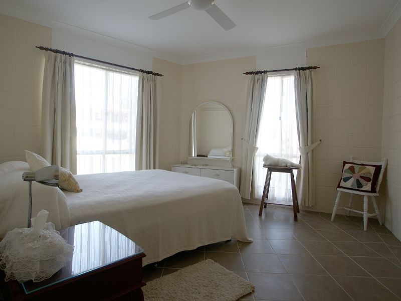 8 Eugenia Place, Maloneys Beach NSW 2536
