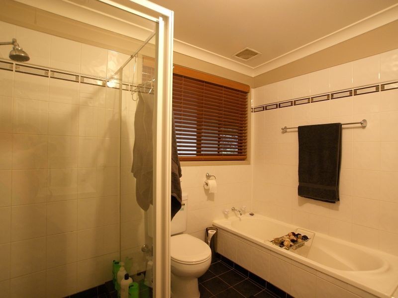 19 Clare Crescent, Batehaven NSW 2536