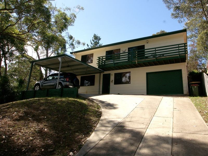19 Clare Crescent, Batehaven NSW 2536