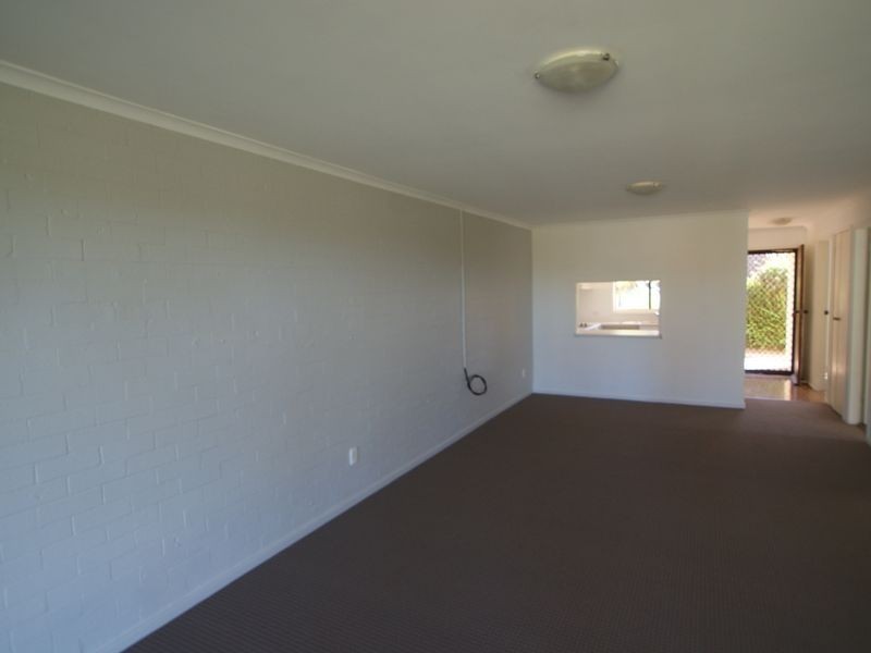 4/12 Parker Avenue, Surf Beach NSW 2536