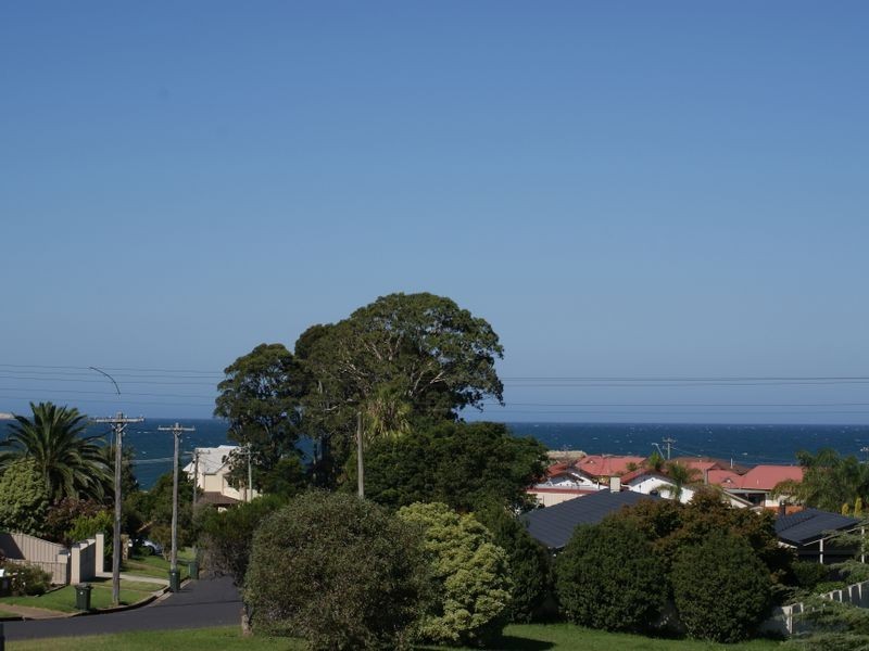 1/28 Calton Road, Batehaven NSW 2536