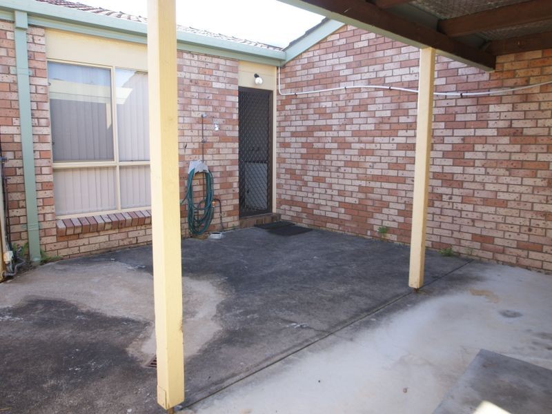 2/6 Eric Fenning Drive, Surf Beach NSW 2536