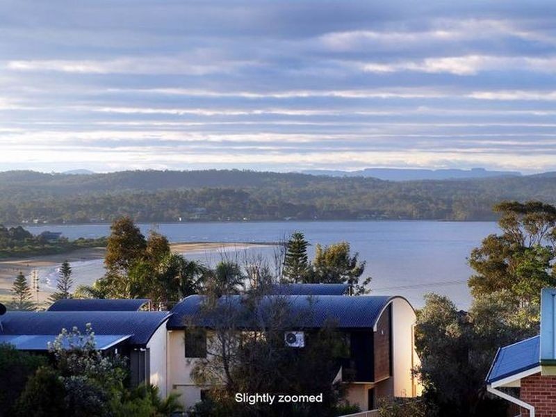 16 Ocean Road, Batehaven NSW 2536