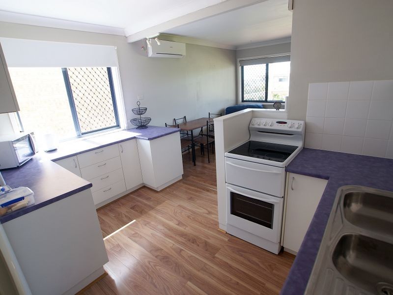 16 Ocean Road, Batehaven NSW 2536