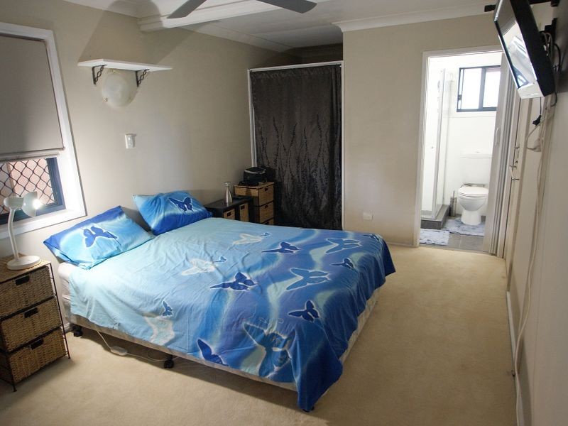 16 Ocean Road, Batehaven NSW 2536