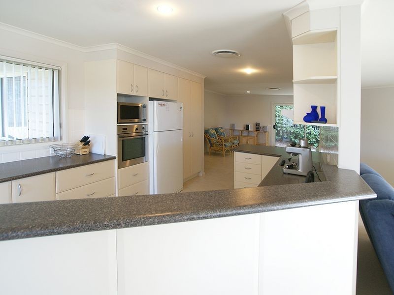 9 Lawson Place, Sunshine Bay NSW 2536