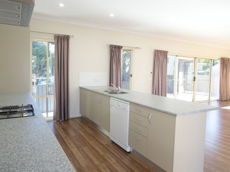 545 George Bass Drive, Malua Bay NSW 2536