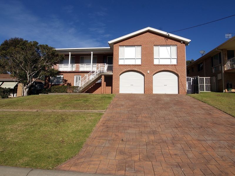 14 Sylvan Street, Malua Bay NSW 2536