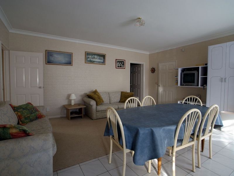 14 Sylvan Street, Malua Bay NSW 2536