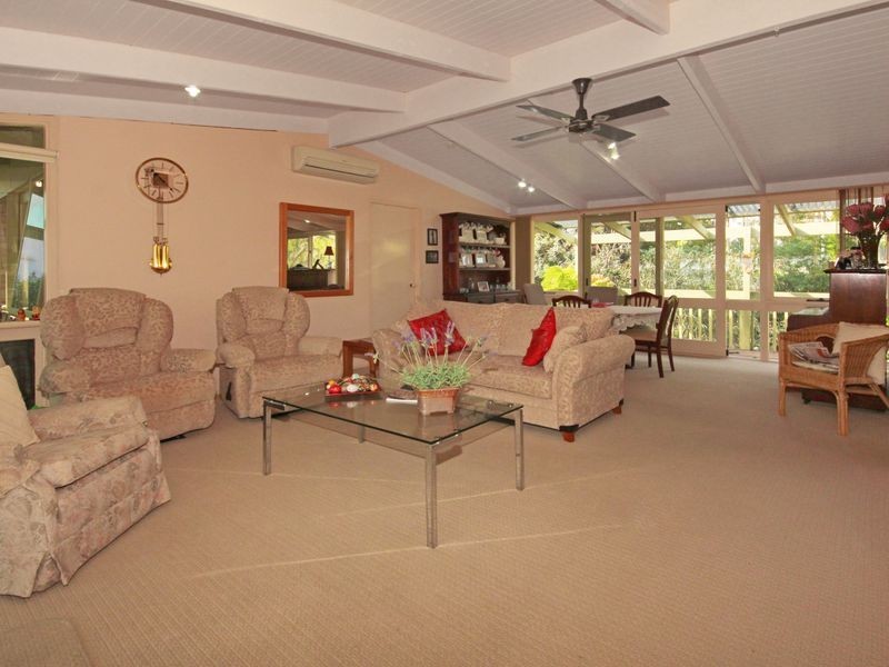 20 Beechwood Court, Sunshine Bay NSW 2536