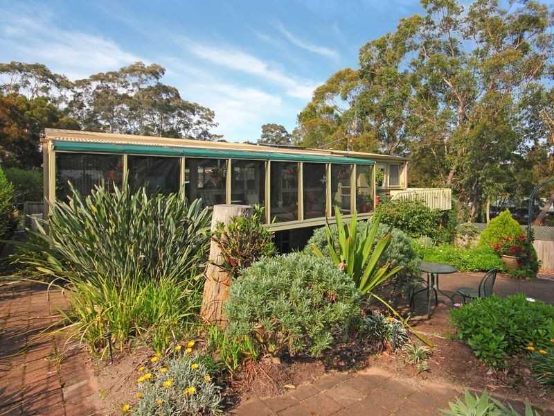 20 Beechwood Court, Sunshine Bay NSW 2536