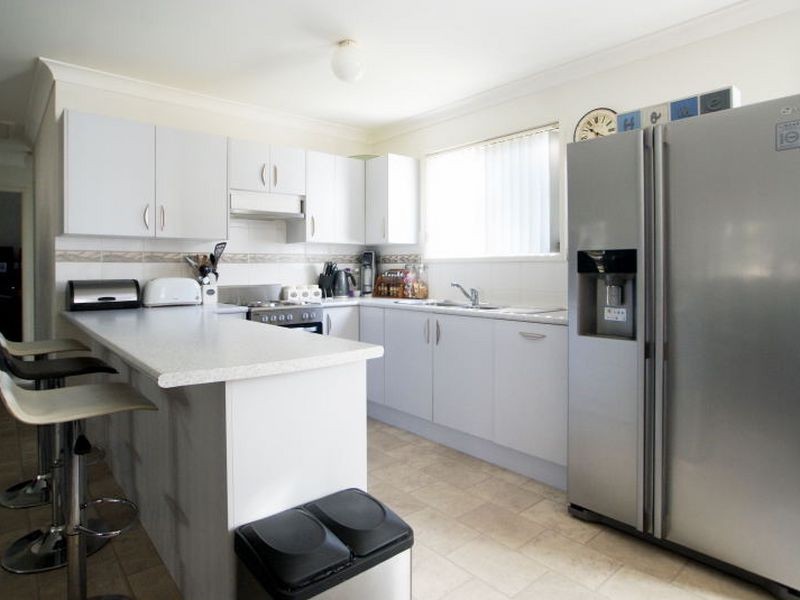 30 Burri Palm Way, Surfside NSW 2536