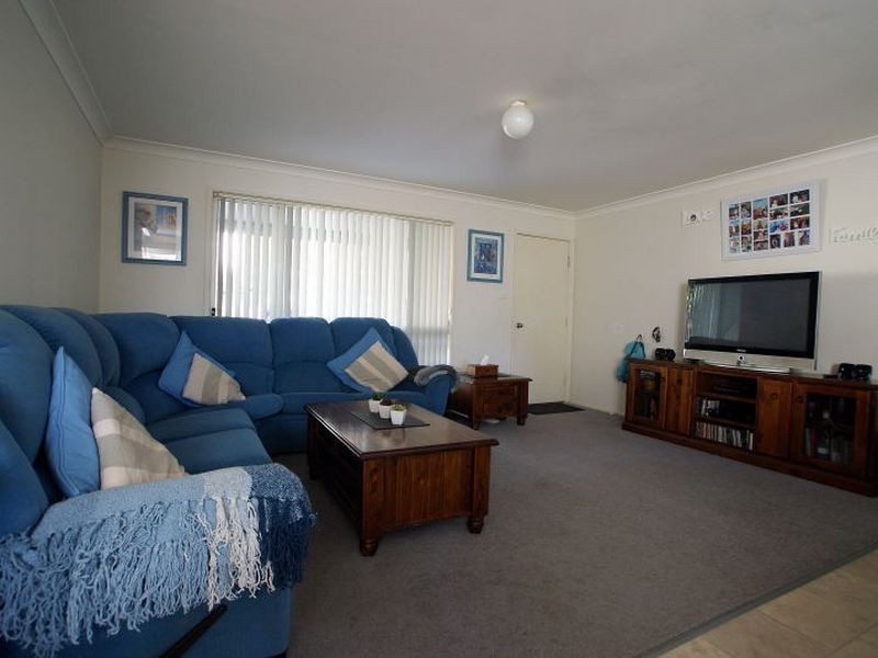 30 Burri Palm Way, Surfside NSW 2536