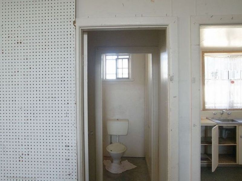 2/5 Clyde Street, Batemans Bay NSW 2536