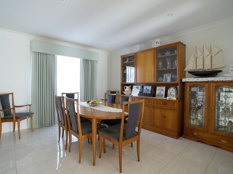 7 Martin Place, Broulee NSW 2537