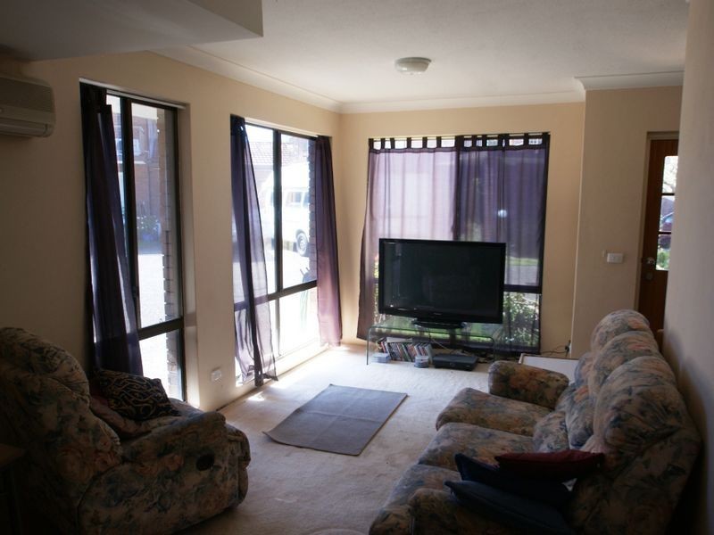 Unit 2 13- Herarde Street, Batemans Bay NSW 2536