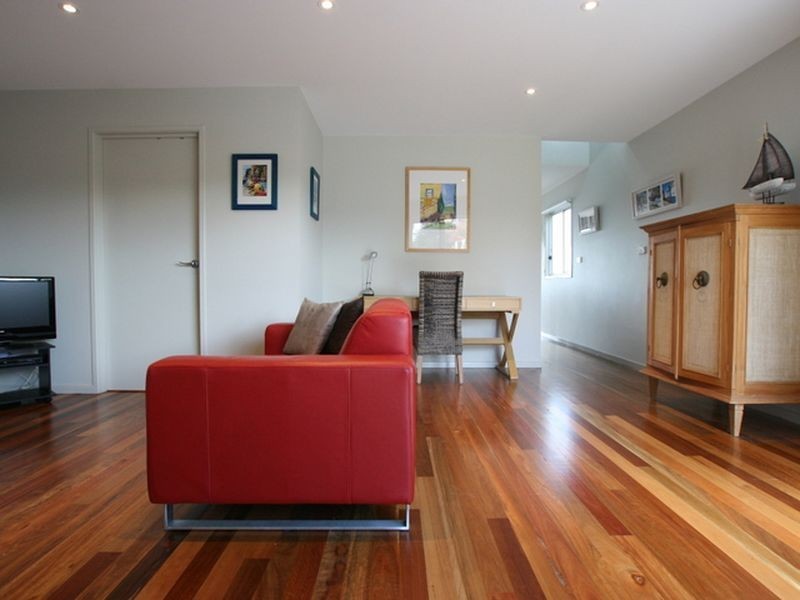 4B Marjorie Crescent, Batehaven NSW 2536