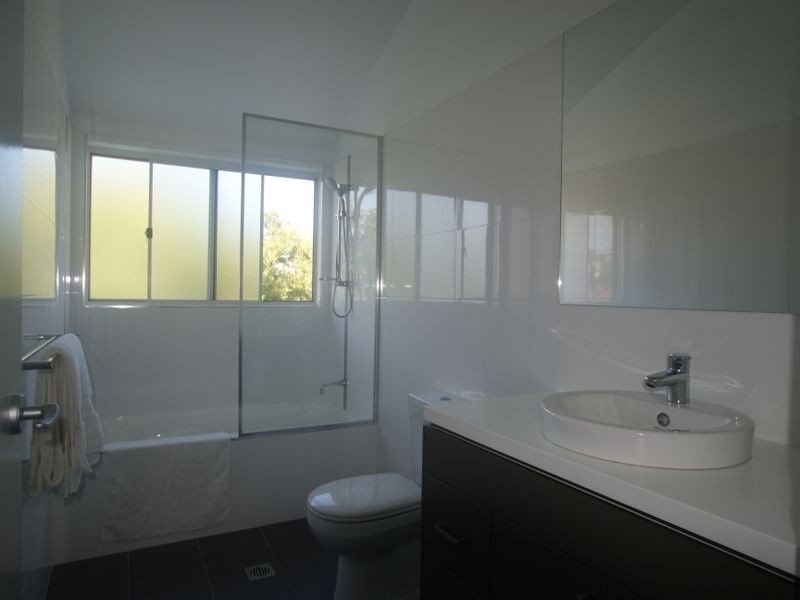 4B Marjorie Crescent, Batehaven NSW 2536