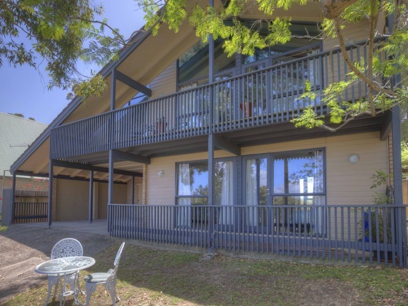 22 Beauty Crescent, Surfside NSW 2536