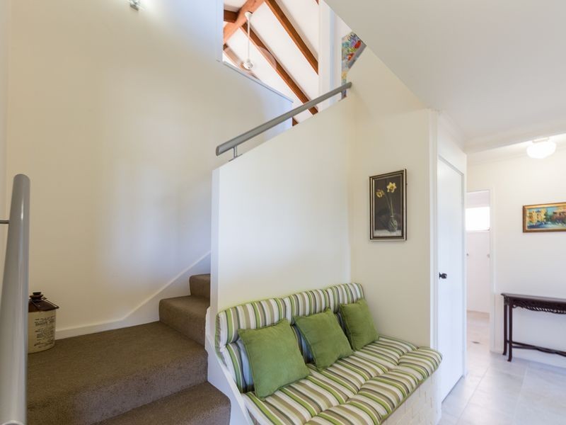 22 Beauty Crescent, Surfside NSW 2536