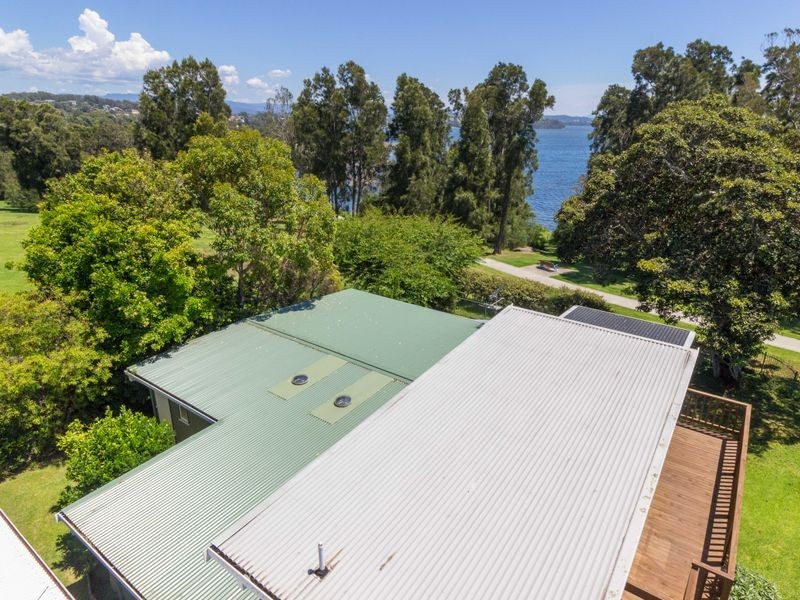 19 Chauvel Crescent, Tuross Head NSW 2537