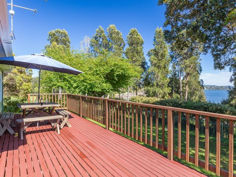 19 Chauvel Crescent, Tuross Head NSW 2537