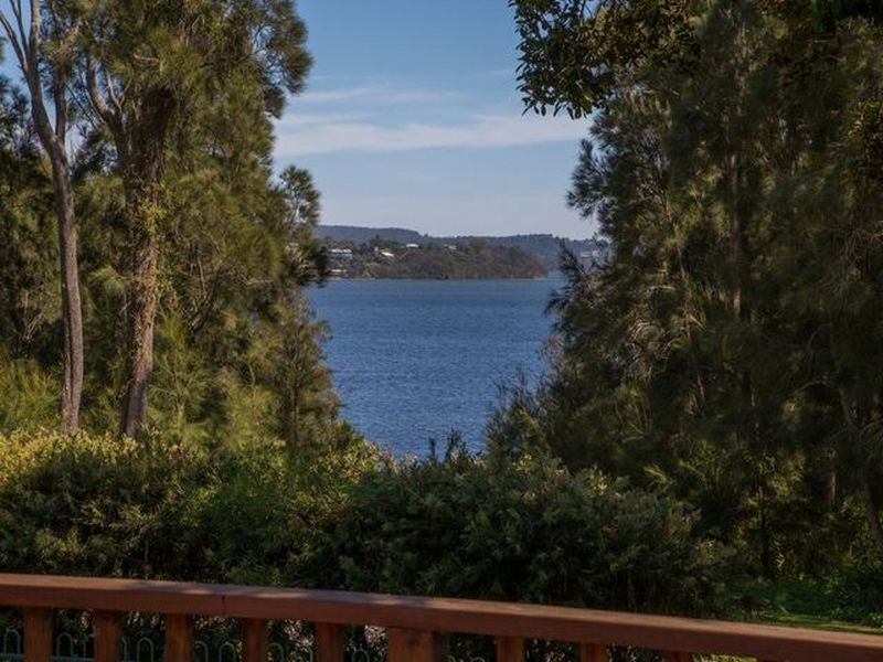19 Chauvel Crescent, Tuross Head NSW 2537