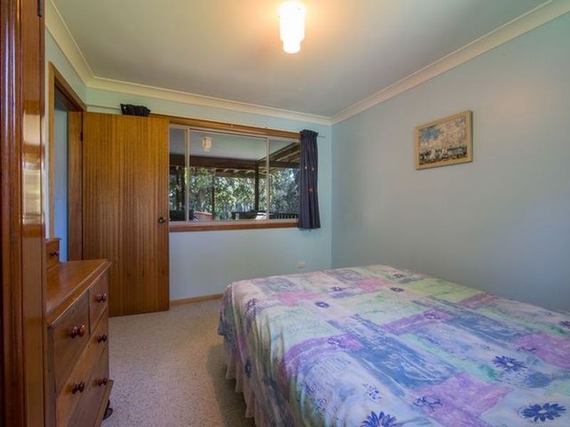 19 Chauvel Crescent, Tuross Head NSW 2537