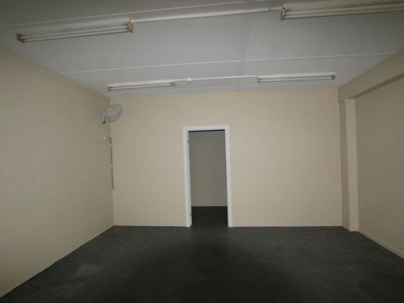 Shop 4 Connells Arcade Orient Street, Batemans Bay NSW 2536