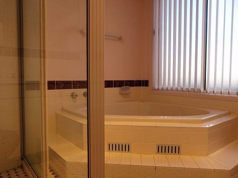 6 Jodie Pl, Broulee NSW 2537