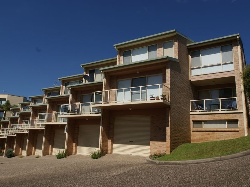 4/11 Bent Street, Batemans Bay NSW 2536
