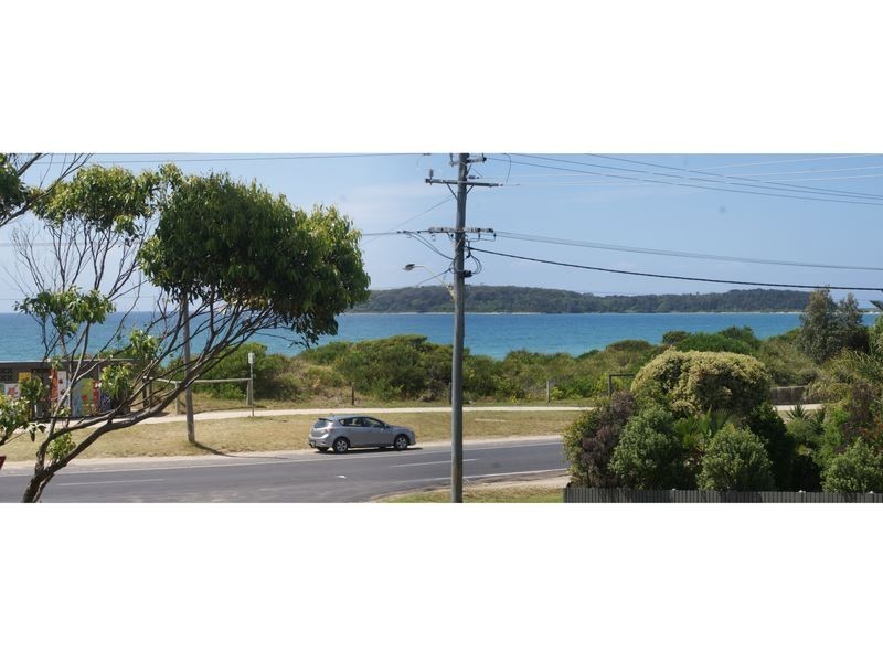 13A Coronation Drive, Broulee NSW 2537