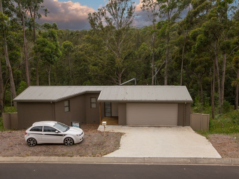 19 Oakwood Way, Catalina NSW 2536