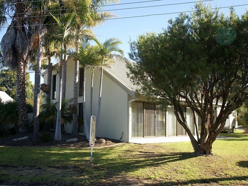 47 Tasman St, Surf Beach NSW 2536