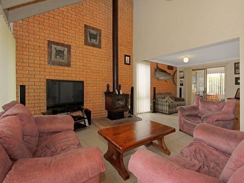 47 Tasman St, Surf Beach NSW 2536