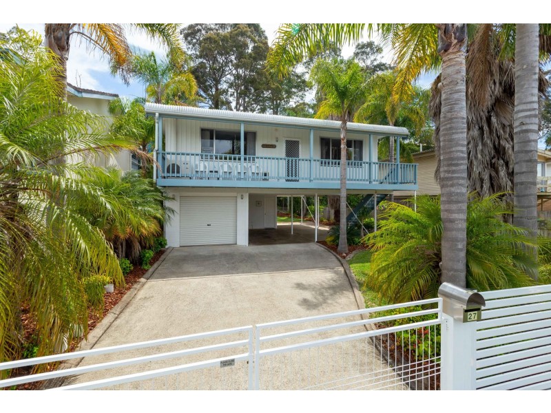 27 Timbara Crescent, Surfside NSW 2536