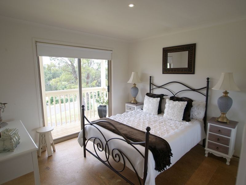 2 Lord Place, Batemans Bay North NSW 2536