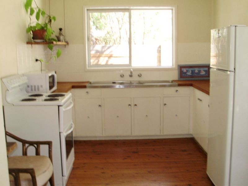 12 McNee Street, Broulee NSW 2537
