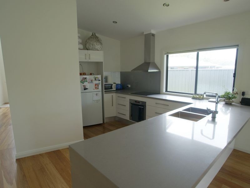 17 Griffiths Run, Broulee NSW 2537