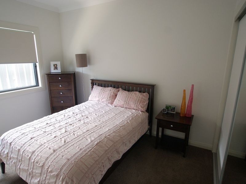 17 Griffiths Run, Broulee NSW 2537