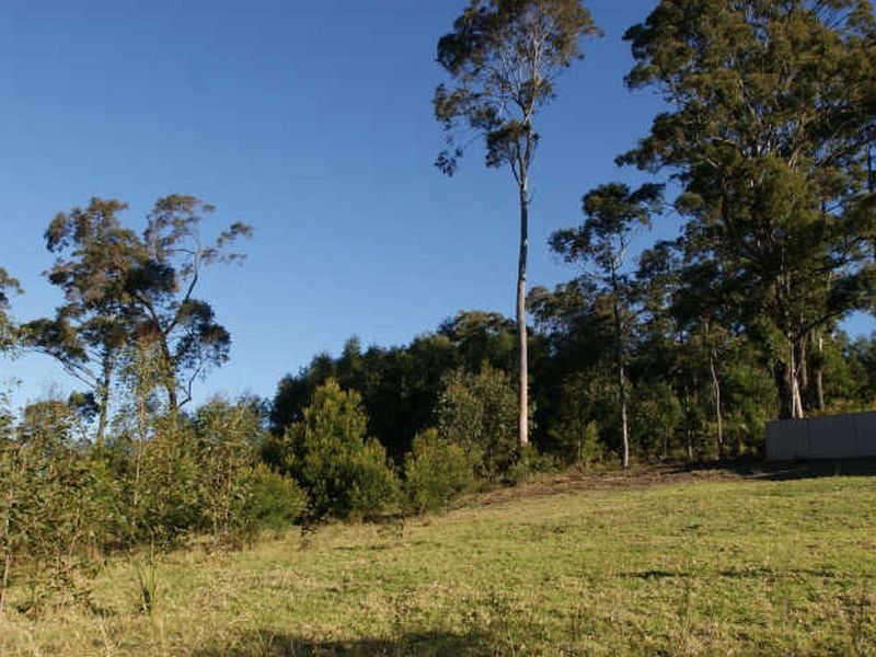 4 Litchfield Crescent, Long Beach NSW 2536