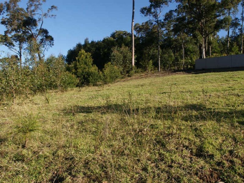 4 Litchfield Crescent, Long Beach NSW 2536