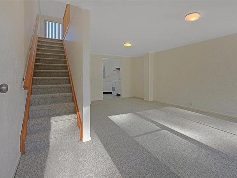 8/708-710 Beach Road, Surf Beach NSW 2536