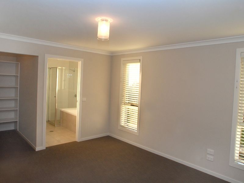 9A Broomfield Crescent, Long Beach NSW 2536