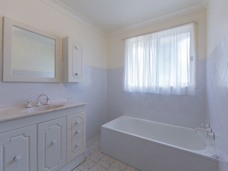 21 Long Beach Road, Long Beach NSW 2536