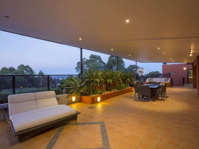 58 Yarrabee Drive, Batemans Bay NSW 2536