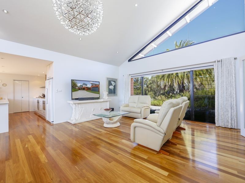 58 Yarrabee Drive, Batemans Bay NSW 2536