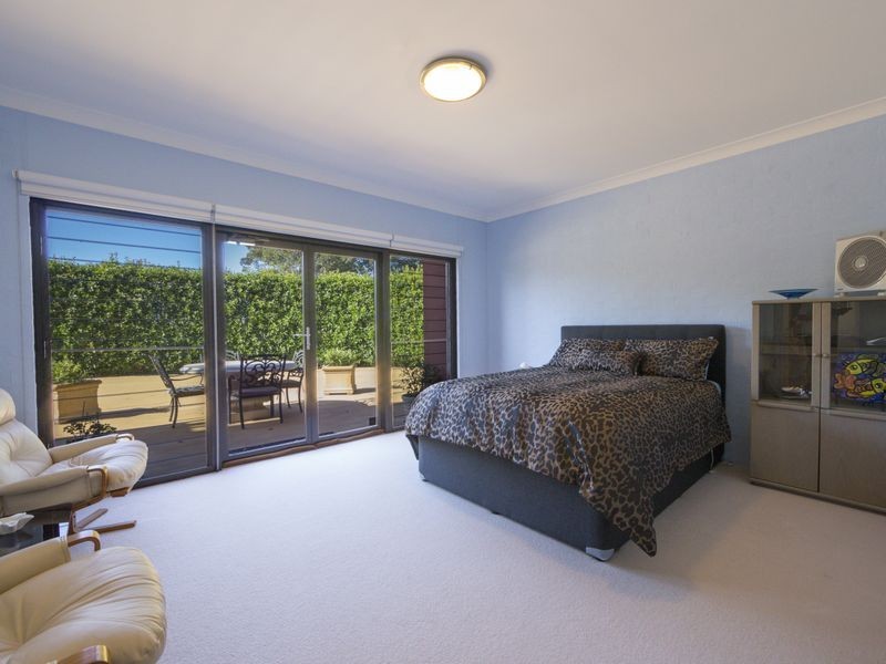 58 Yarrabee Drive, Batemans Bay NSW 2536