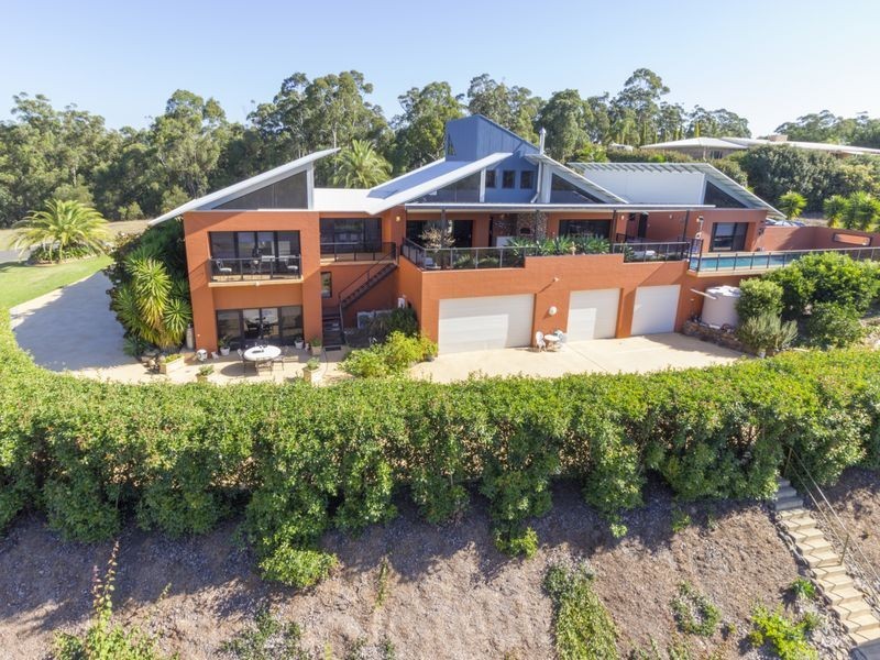 58 Yarrabee Drive, Batemans Bay NSW 2536